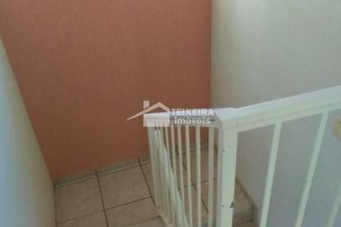 Casa &agrave; venda - 216m&sup2; - Centro