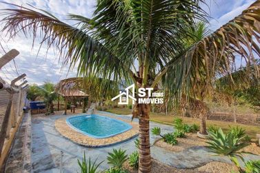 Ch&aacute;cara &agrave; venda - 750m&sup2; - Retirinho