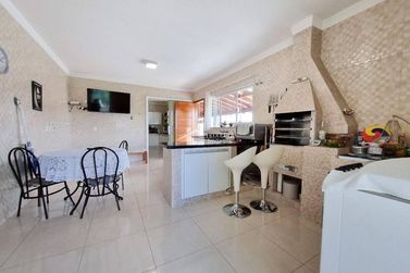 Casa &agrave; venda - 500m&sup2; - Vila Mosconi
