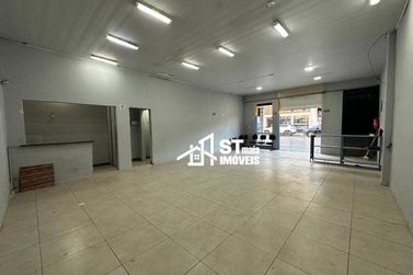Sal&atilde;o Comercial para alugar - 150m&sup2; - Andradas