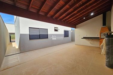 Casa &agrave; venda - 140m&sup2; - 