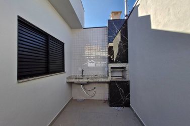 Casa &agrave; venda - 70m&sup2; - Portal do Sol