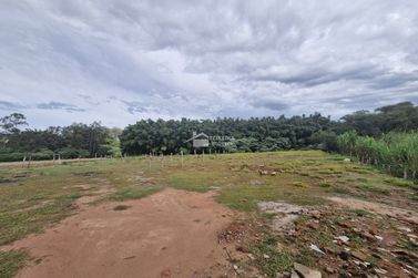 Ch&aacute;cara &agrave; venda - 150m&sup2; - Jardim da S&oacute;vis