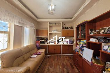 Casa &agrave; venda - 280m&sup2; - Jardim Bela Vista