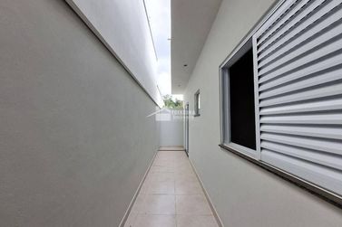 Casa &agrave; venda - 150m&sup2; - Jardim Rio Verde