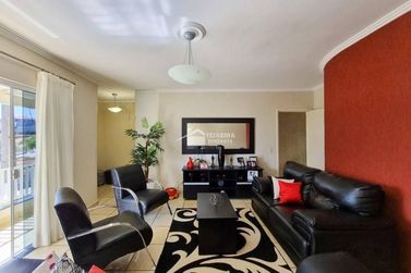Sobrado &agrave; venda - 150m&sup2; - Pirapitinga