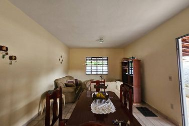 Casa &agrave; venda - 190m&sup2; - Clube Uva