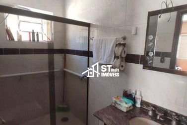 Casa &agrave; venda - 231m&sup2; - Jardim Bela Vista