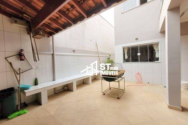 Sobrado &agrave; venda - 165m&sup2; - Jardim Rio Branco