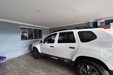 Casa &agrave; venda - 99m&sup2; - Centro