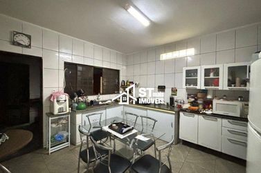 Casa &agrave; venda - 99m&sup2; - Jardim Bela Vista