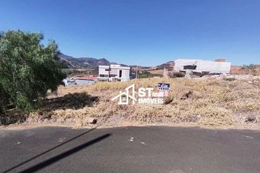 Terreno &agrave; venda - 300m&sup2; - Veredas da Serra