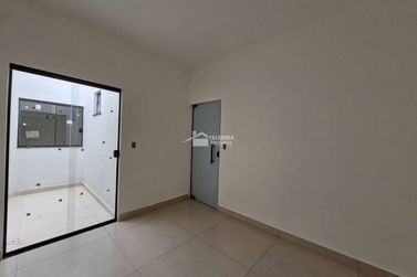 Casa &agrave; venda - 100m&sup2; - Jardim Muterle