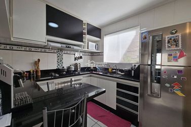 Sobrado &agrave; venda - 88m&sup2; - Jardim Muterle