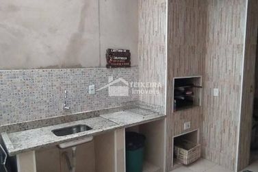 Casa &agrave; venda - 250m&sup2; - Centro