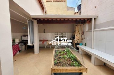 Sobrado &agrave; venda - 165m&sup2; - Jardim Rio Branco