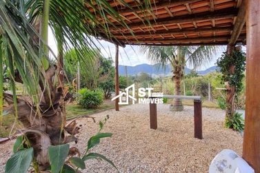 Ch&aacute;cara &agrave; venda - 750m&sup2; - Retirinho
