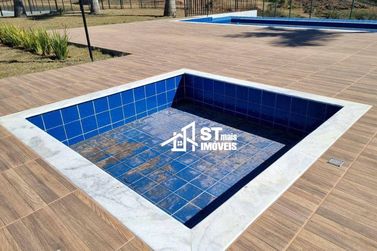 Terreno &agrave; venda - 1000m&sup2; - Quinta das Flores