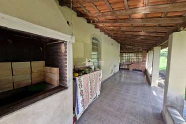 Ch&aacute;cara &agrave; venda - 10000m&sup2; - Zona Rural