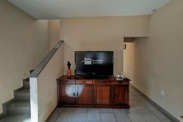 Sobrado &agrave; venda - 134m&sup2; - Centro
