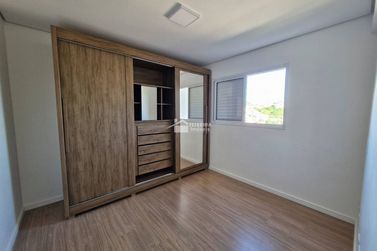 Apartamento &agrave; venda - 61m&sup2; - Centro