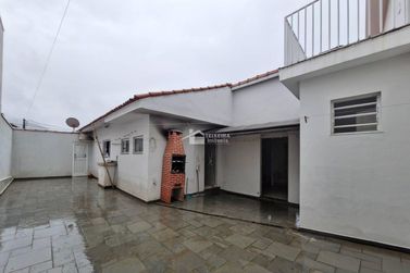 Casa &agrave; venda - 252m&sup2; - Vila Maganhoto