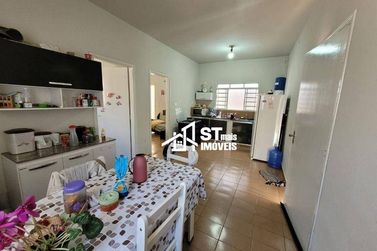 Casa &agrave; venda - 92m&sup2; - Centro