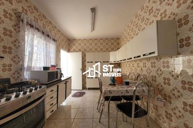 Casa &agrave; venda - 128m&sup2; - Centro