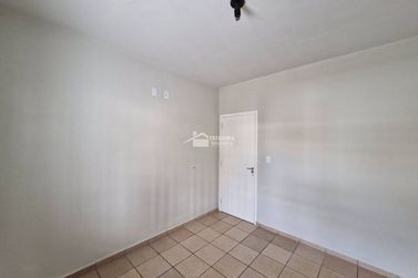 Casa &agrave; venda - 71m&sup2; - Centro
