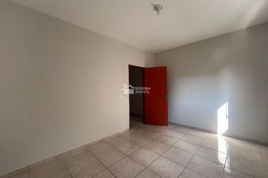 Casa &agrave; venda - 80m&sup2; - Jardim Panorama