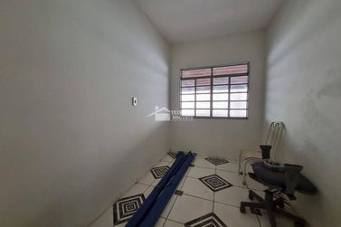S&iacute;tio &agrave; venda - 180m&sup2; - Zona Rural