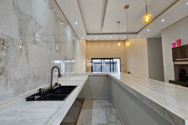 Casa &agrave; venda - 160m&sup2; - Jardim Lima