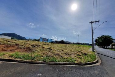 Terreno &agrave; venda - 443m&sup2; - Jardim Lima