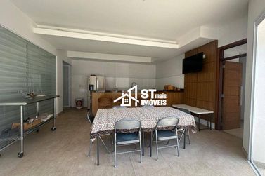 Sobrado &agrave; venda - 285m&sup2; - Centro