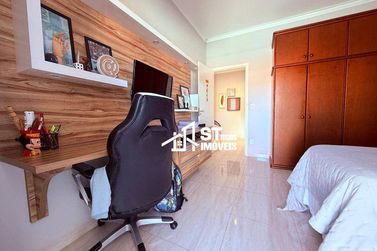 Casa &agrave; venda - 201m&sup2; - Jardim Panorama