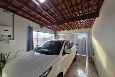 Casa &agrave; venda - 77m&sup2; - Jardim Alto da Serra