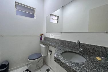 Casa &agrave; venda - 99m&sup2; - Centro