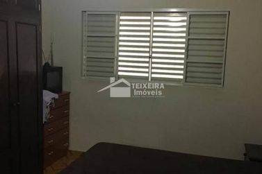 Casa &agrave; venda - 170m&sup2; - Vila Betela