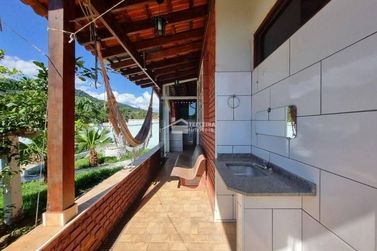 Ch&aacute;cara &agrave; venda - 70m&sup2; - Zona Rural