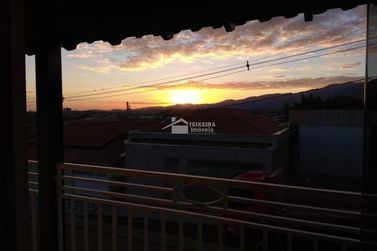 Casa &agrave; venda - 165m&sup2; - Jardim Ip&ecirc;