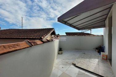 Casa &agrave; venda - 202m&sup2; - 