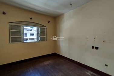 Casa para alugar - 186m&sup2; - Centro