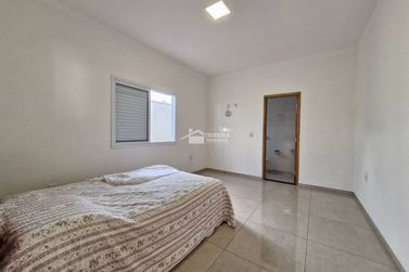 Casa &agrave; venda - 101m&sup2; - Jardim Am&eacute;lia