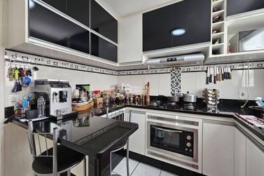 Sobrado &agrave; venda - 88m&sup2; - Jardim Muterle