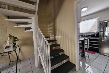 Sobrado &agrave; venda - 88m&sup2; - Jardim Muterle