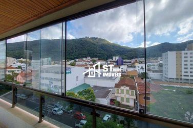 Apartamento &agrave; venda - 240m&sup2; - Centro