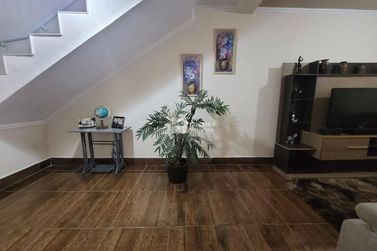 Casa &agrave; venda - 340m&sup2; - Centro
