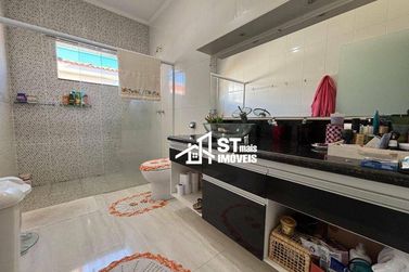Sobrado para alugar - 130m&sup2; - Jardim Mantiqueira 2