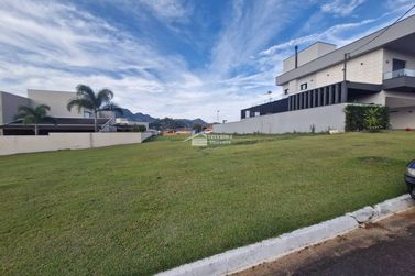 Terreno &agrave; venda - 937m&sup2; - Monsenhor Alderigi
