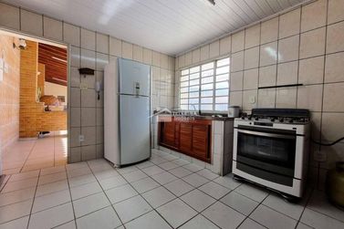 Casa &agrave; venda - 207m&sup2; - 
